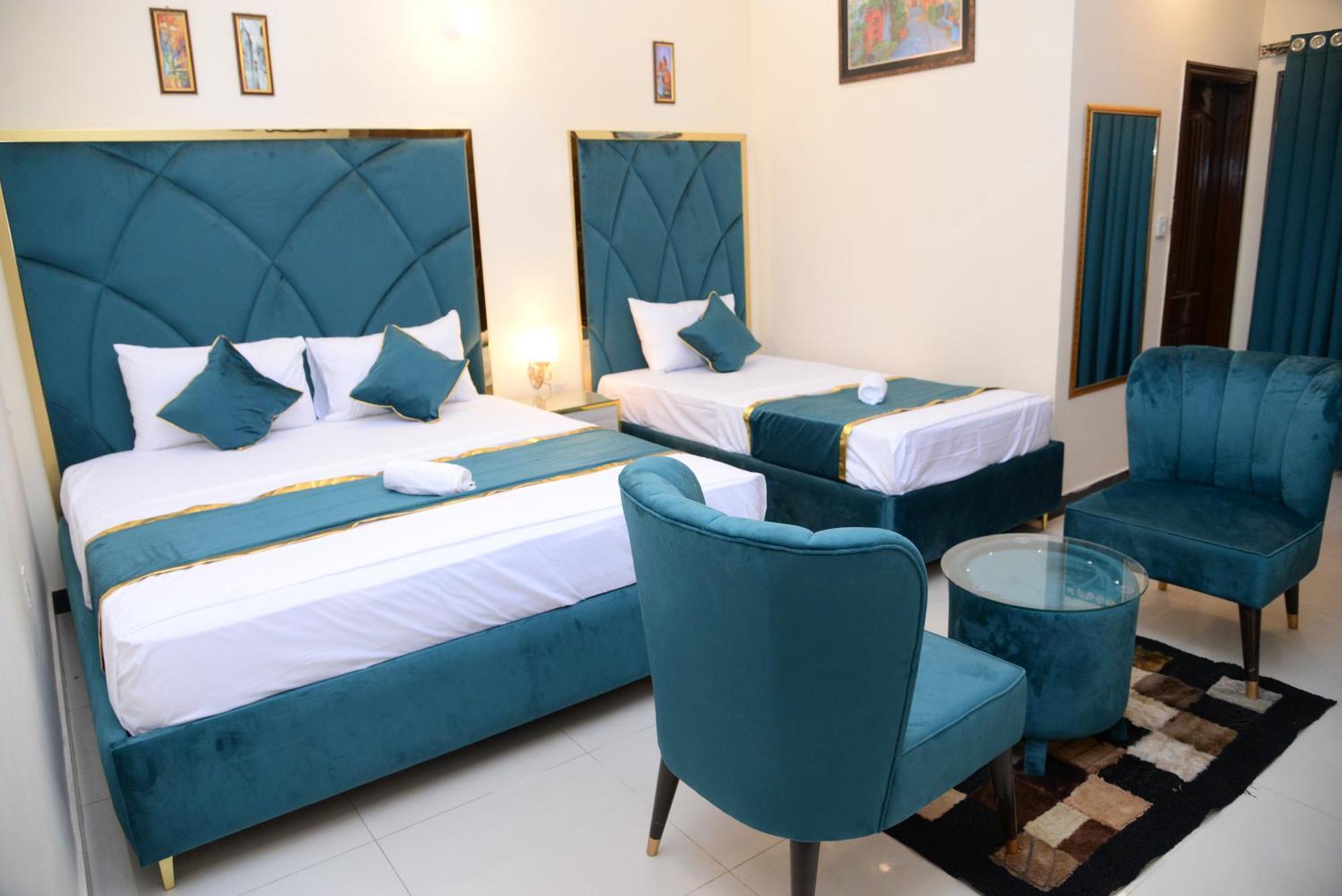 Go Room Hotel Лахор Экстерьер фото